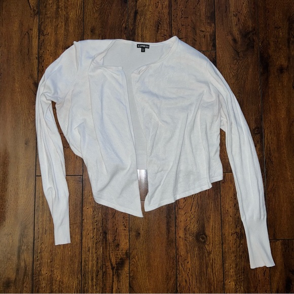 White Cropped Long Sleeve Sweater - Picture 1 of 2
